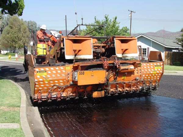 Pavement Slurry Sealing